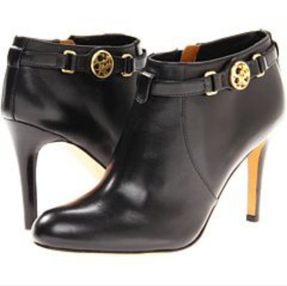 *HOST PICK!!*EUC Coach A2919 Salene Booties 9B